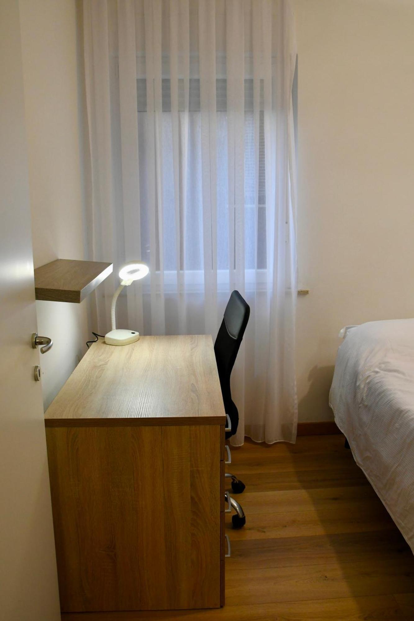 Appartamento Ampio Trilocale A Centro *